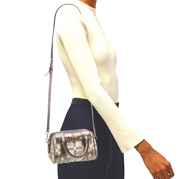 🔥Versace🔥La Medusa Vintage Versace bag Boston duffle bowler Y2k handbag - Picture 3 of 15